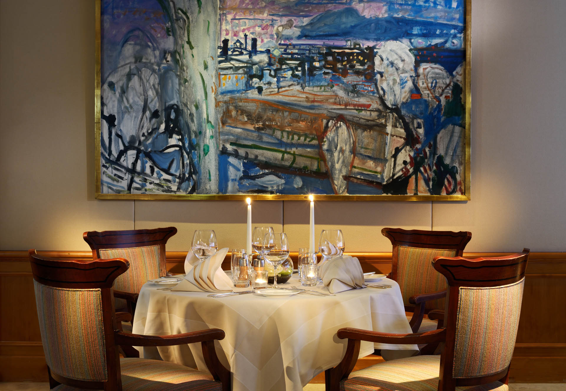 01 Restaurant Grissini Crystal Hotel Stmoritz