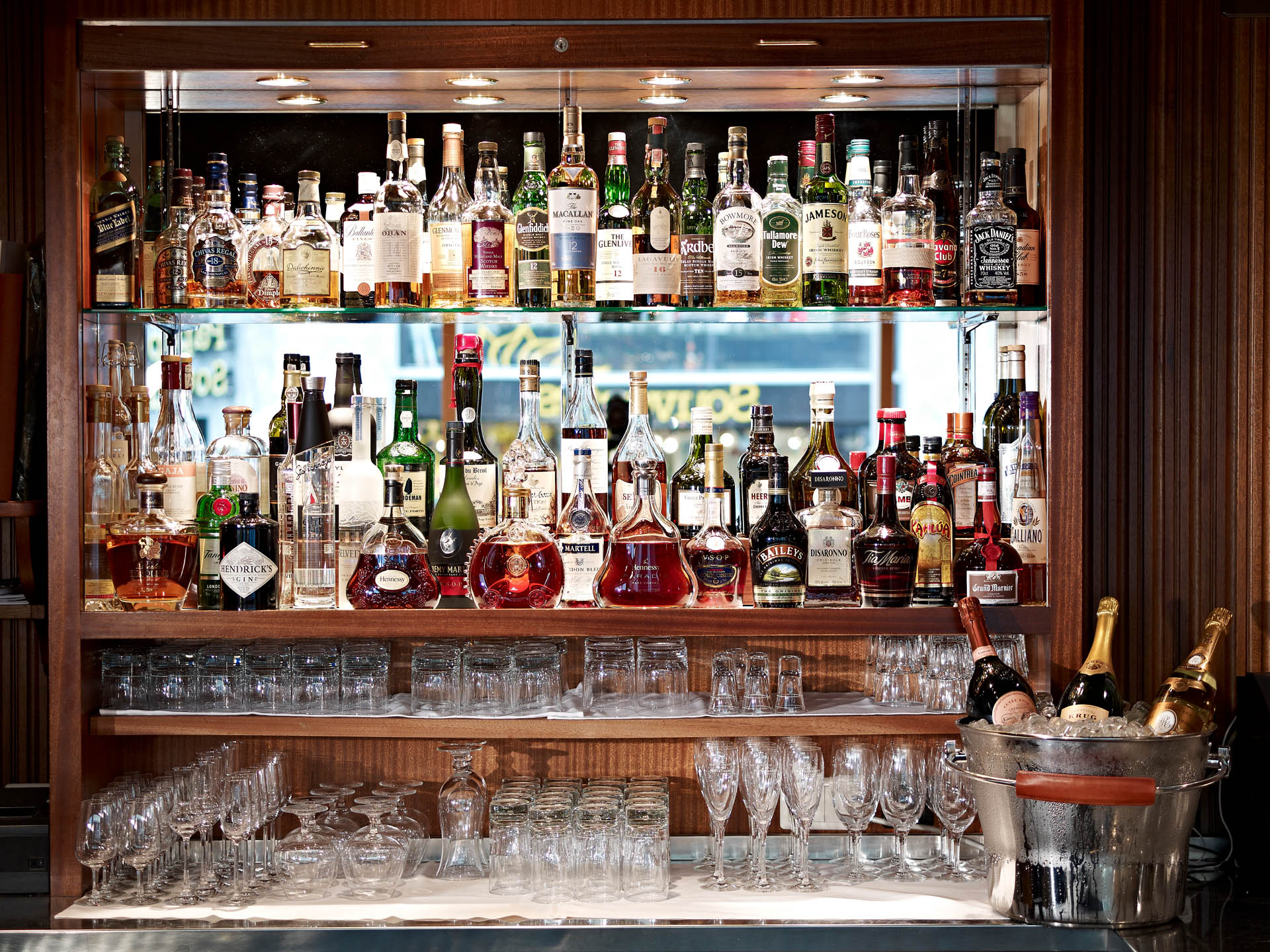 03 Crystal Piano Bar Crystal Hotel Stmoritz