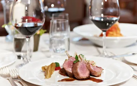 04 Restaurant Grissini Crystal Hotel Stmoritz