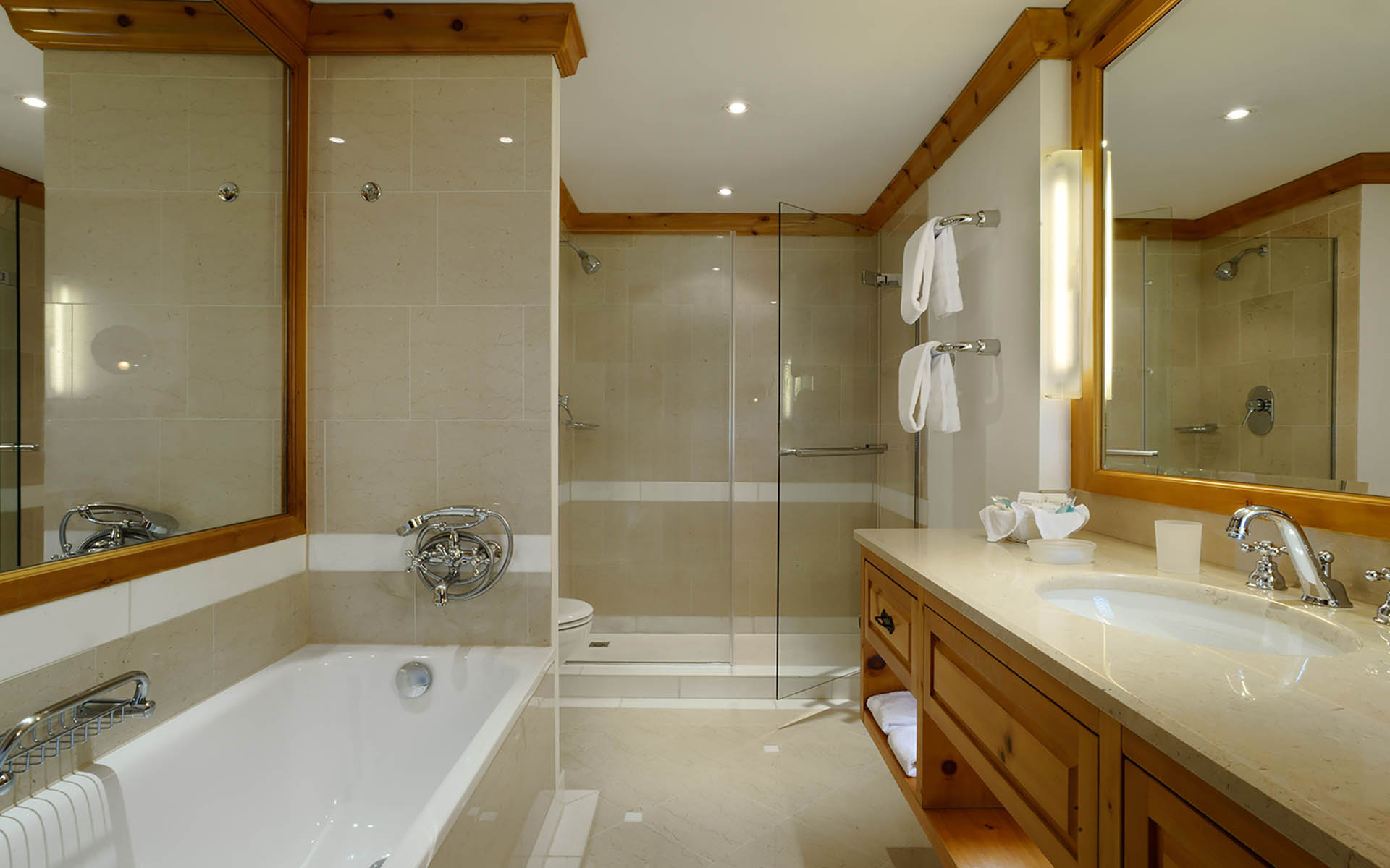 01 Junior Suite Crystal Hotel Stmoritz